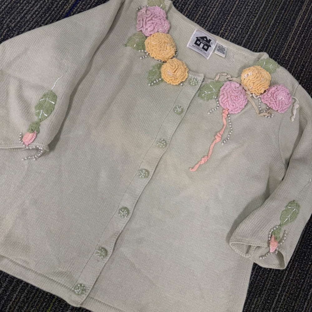 Storybook Knits Cardigan Womens M Sage Green Vintage 3D Floral Crochet Pearl